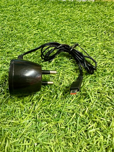 Button Phone Charger_img_3
